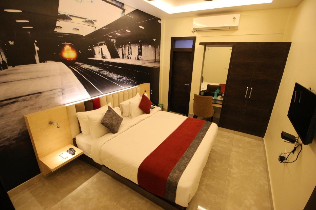 The Butterfly Luxury Serviced Apartments 비사카파트남 외부 사진