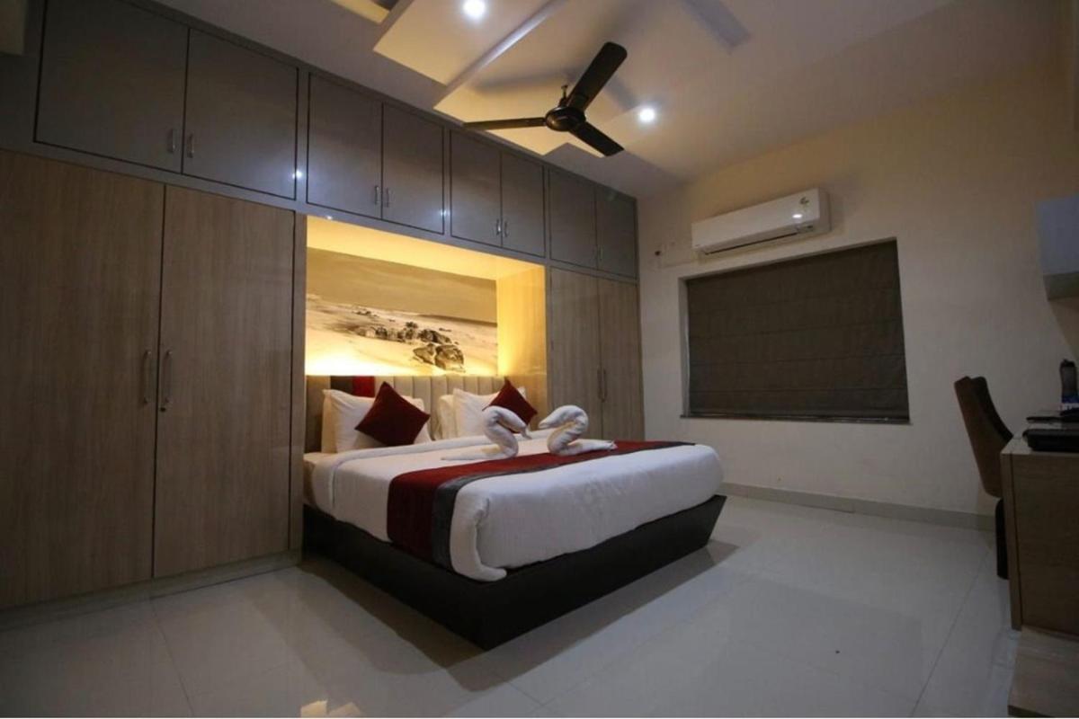 The Butterfly Luxury Serviced Apartments 비사카파트남 외부 사진