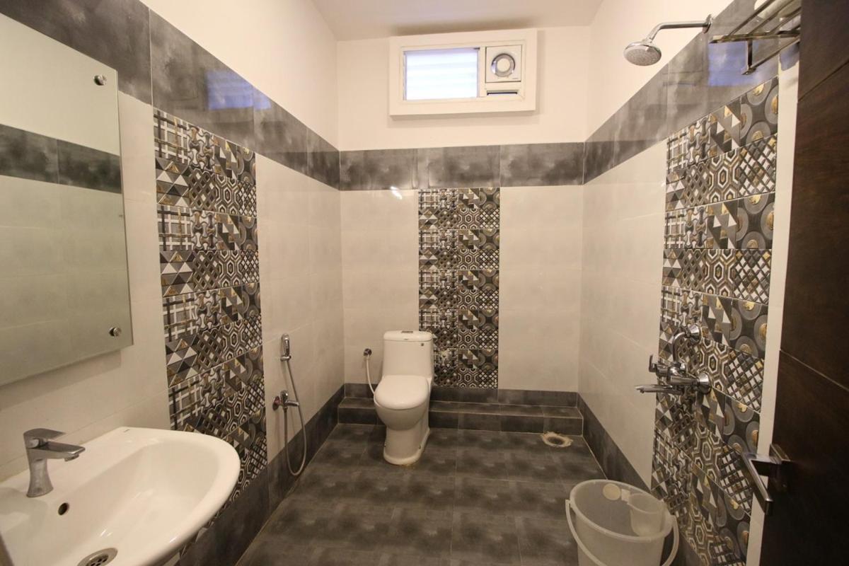 The Butterfly Luxury Serviced Apartments 비사카파트남 외부 사진